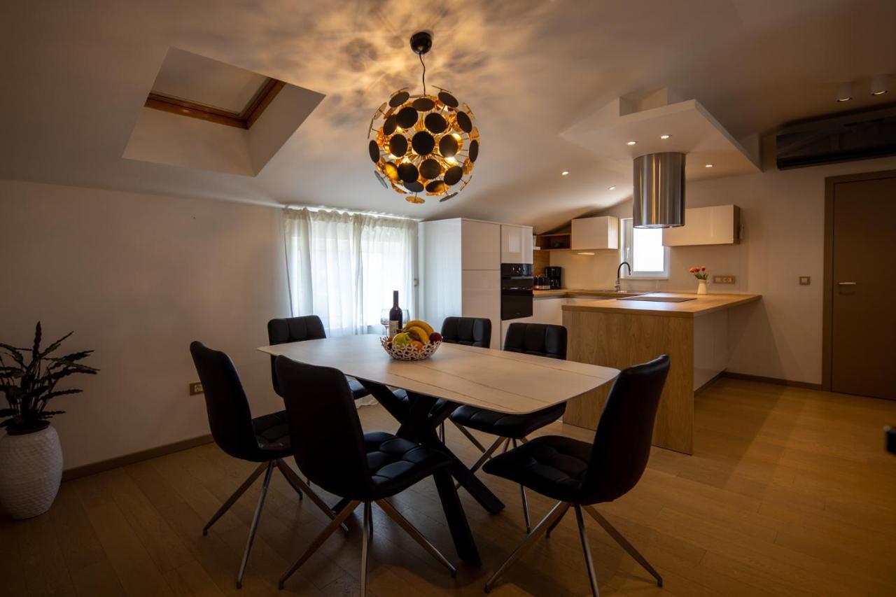 Lumaja Luxury Apartman Biograd Na Moru Exterior foto